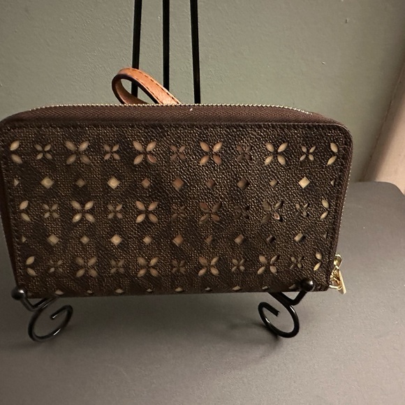 Michael Kors Phone Wallet Wristlet - Picture 2 of 3